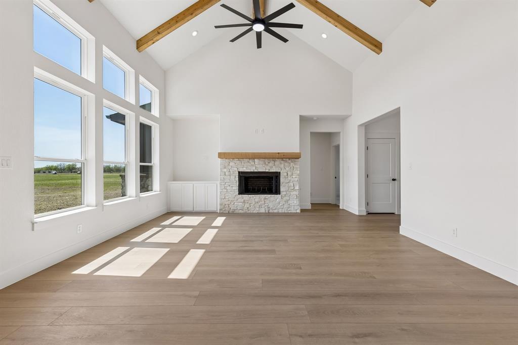 9251 Old Stoney Road Ponder, TX 76259 - Photo 6 of 32