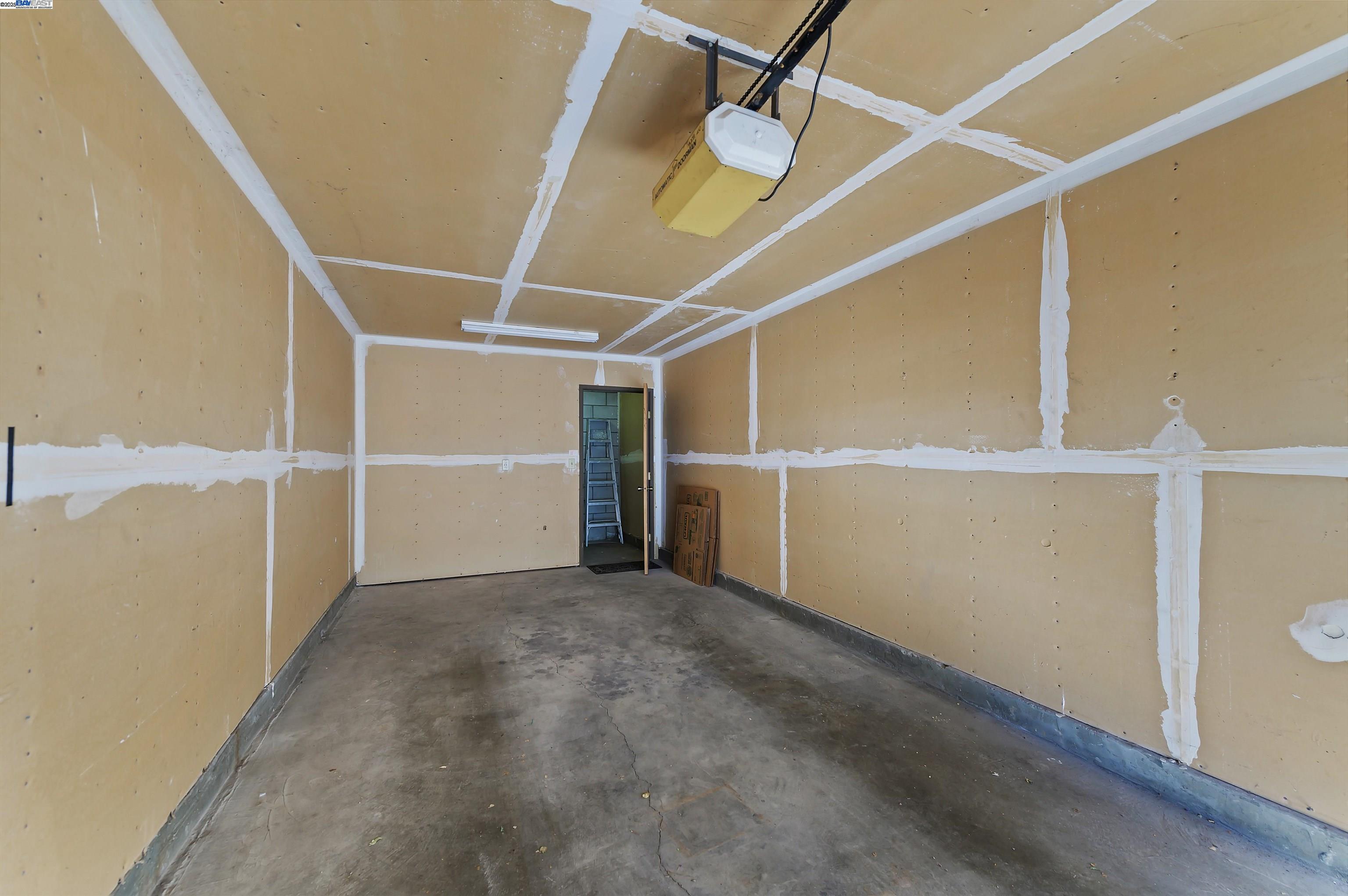 3849 Vineyard Avenue, Unit B Pleasanton, CA 94566 - Photo 21 of 21 a view of an empty room
