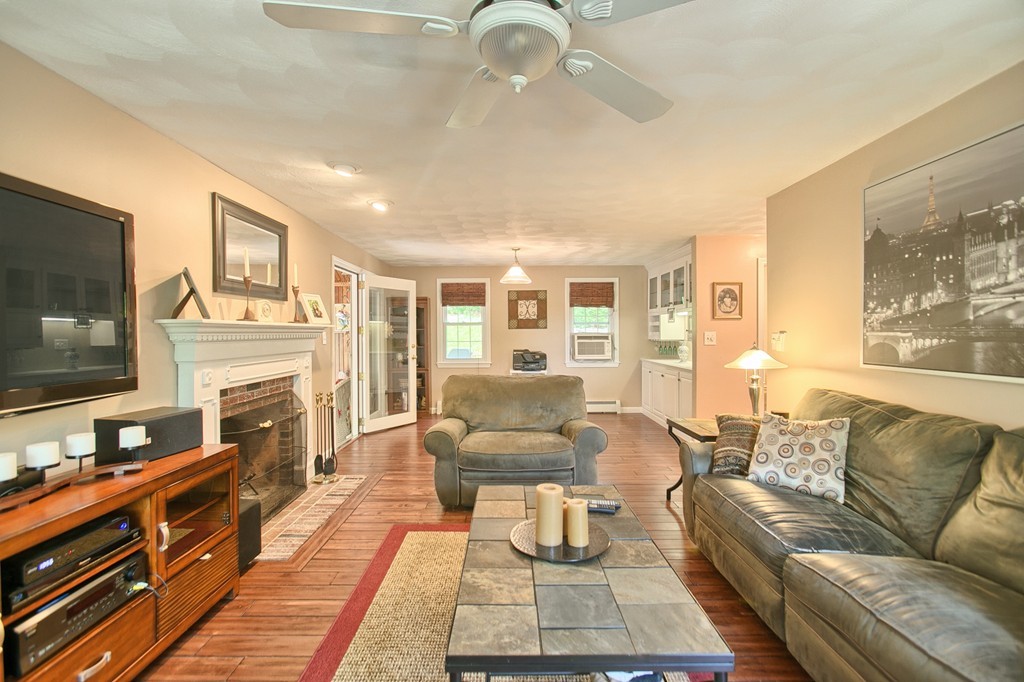 32 Edgehill Road Haverhill, MA 01830 - Photo 8 of 30 Gallery Image 8