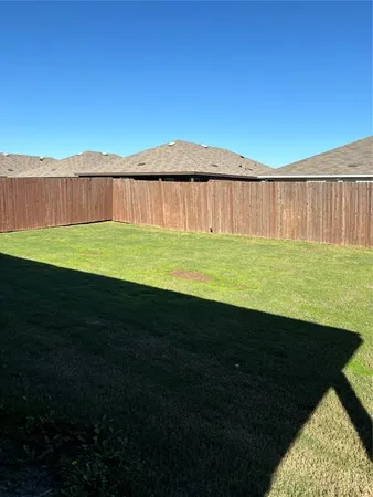 $2,350 | 1001 Euston Street, Denton, TX 76207