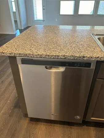 $2,350 | 1001 Euston Street, Denton, TX 76207