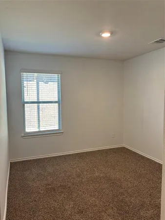 $2,350 | 1001 Euston Street, Denton, TX 76207