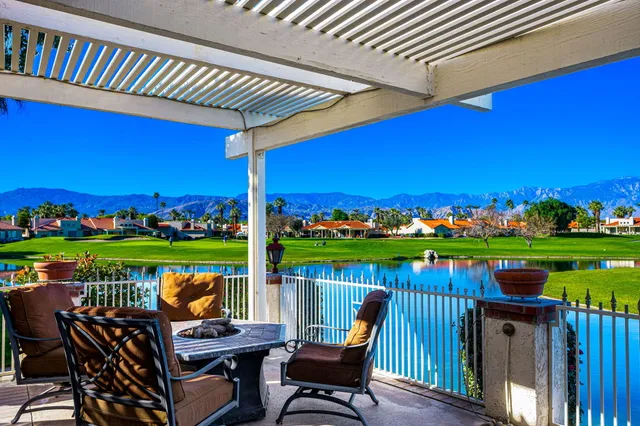 $645,000 | 125 Avellino Circle, Palm Desert, CA 92211