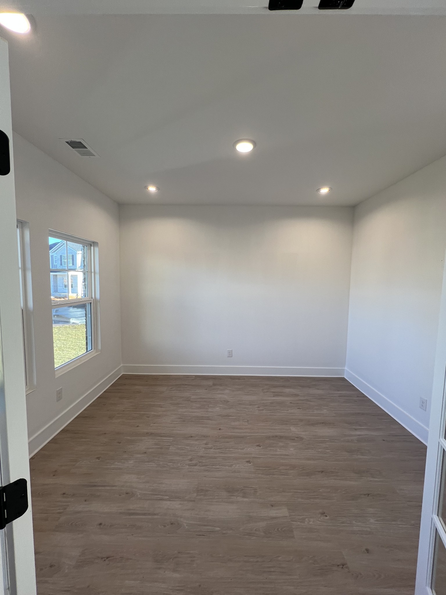 306 Strong Street Columbia, TN 38401 - Photo 3 of 34