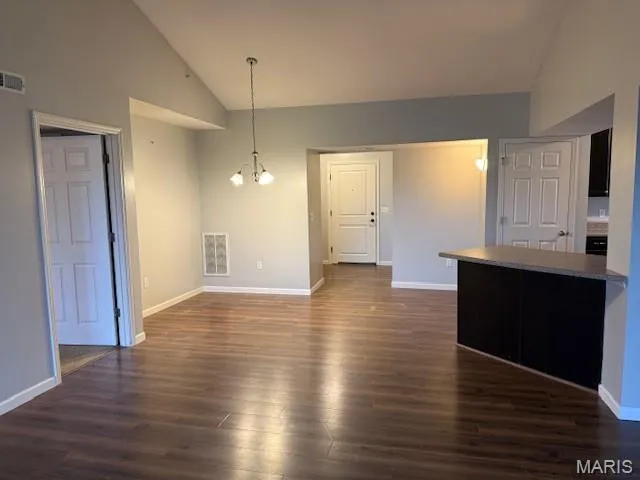 $1,850 | 433 Bordeaux Way, St. Peters, MO 63376