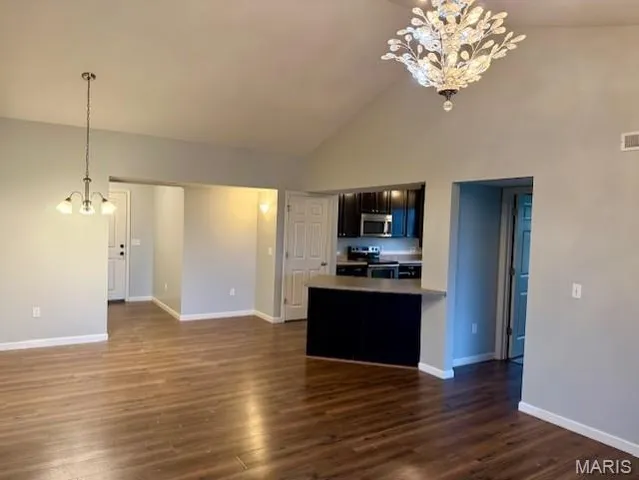 $1,850 | 433 Bordeaux Way, St. Peters, MO 63376