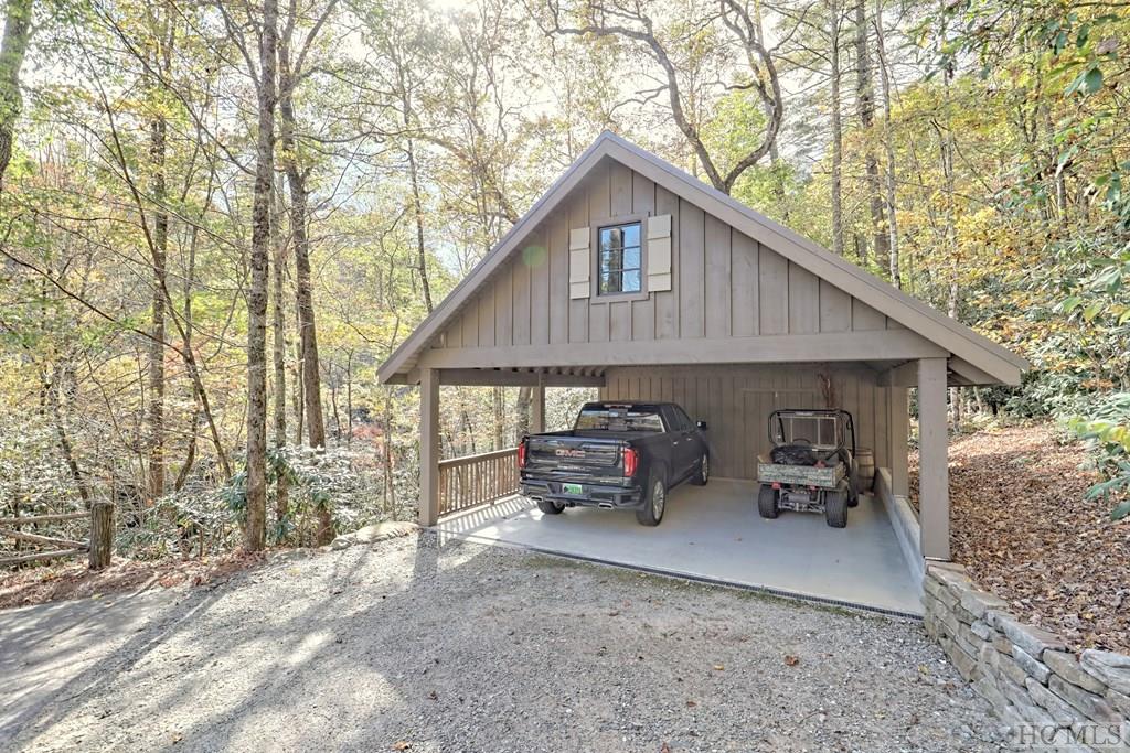 693 Wandering Ridge Cashiers, NC 28717 - Photo 15 of 54 Gallery Image 15
