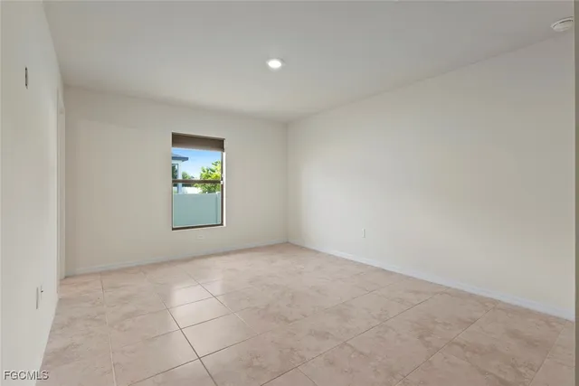 $299,000 | 2705 Northwest 5th Terrace, Cape Coral, FL 33993