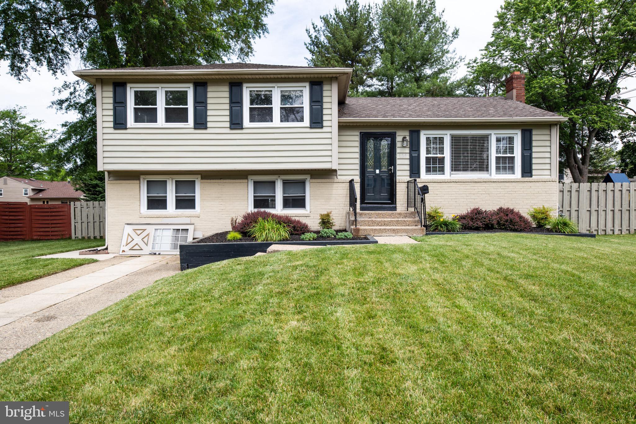123 McIntosh Road Cherry Hill, NJ 08003 - Photo 2 of 29 Gallery Image 2