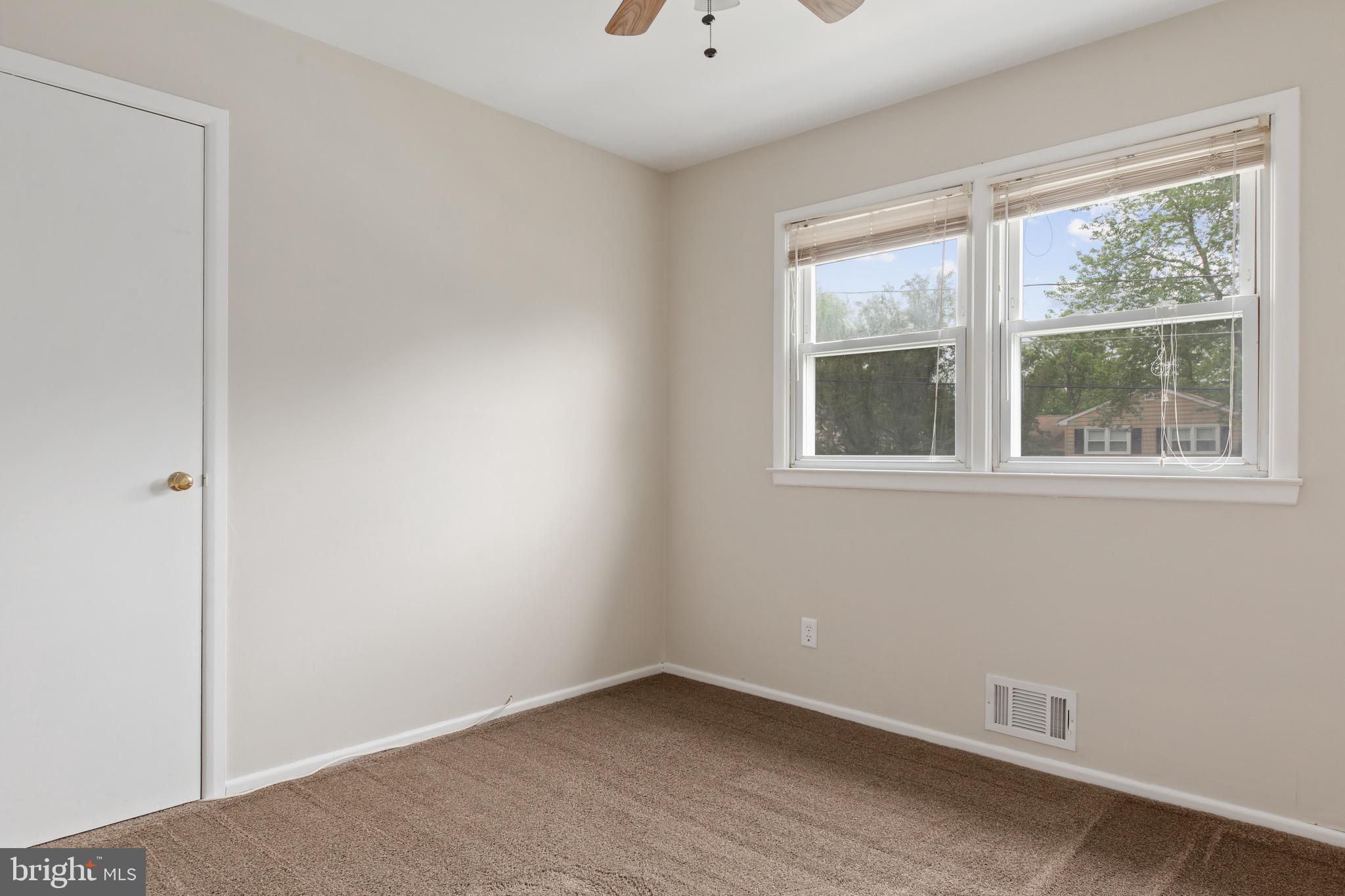 123 McIntosh Road Cherry Hill, NJ 08003 - Photo 18 of 29 Gallery Image 18