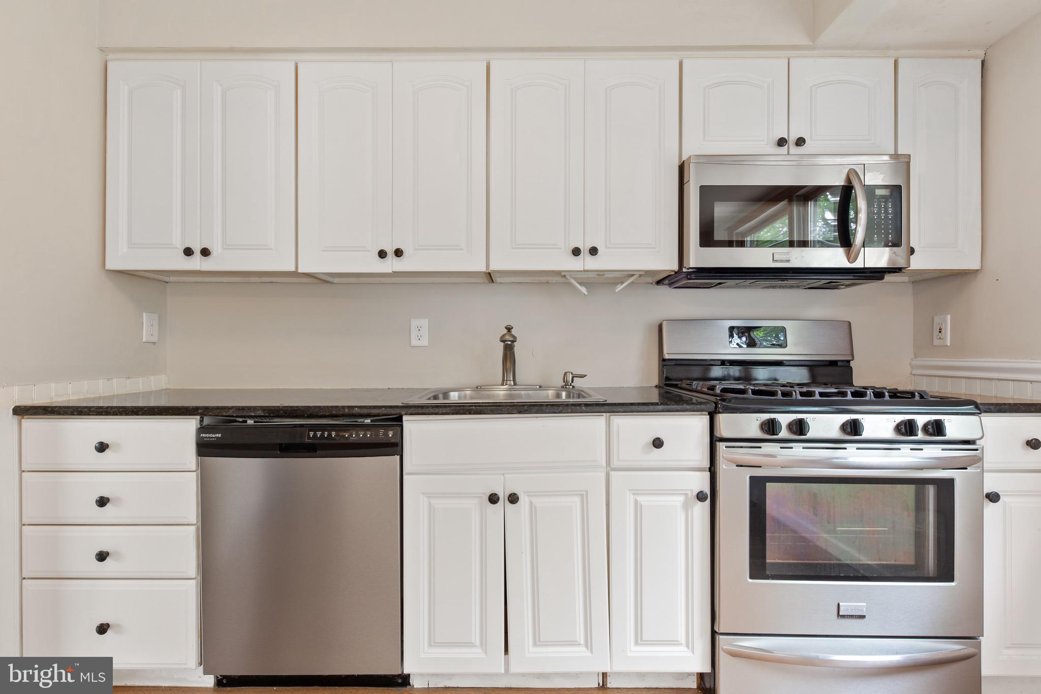 123 McIntosh Road Cherry Hill, NJ 08003 - Photo 8 of 29 Gallery Image 8