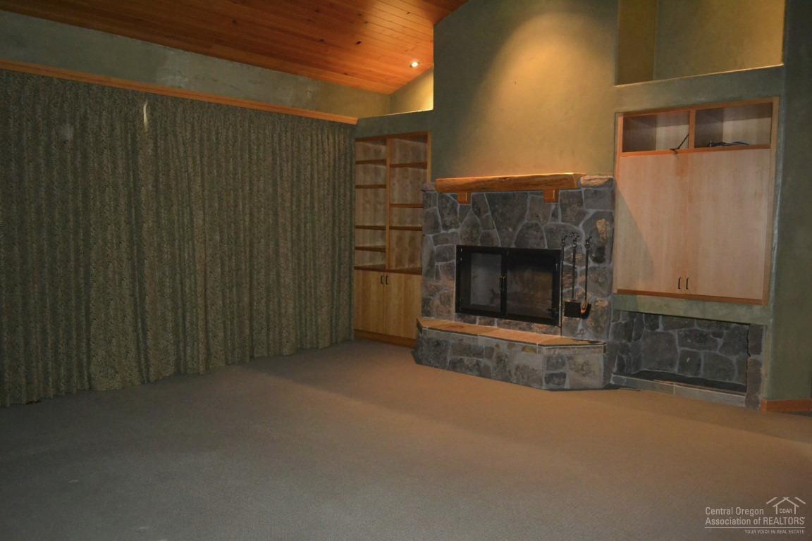 55015 Huntington Road Bend, OR 97707 - Photo 9 of 24 Additional Photo