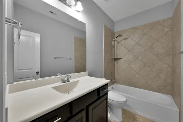 $344,000 | 2407 Garden Shadow Drive, Conroe, TX 77384