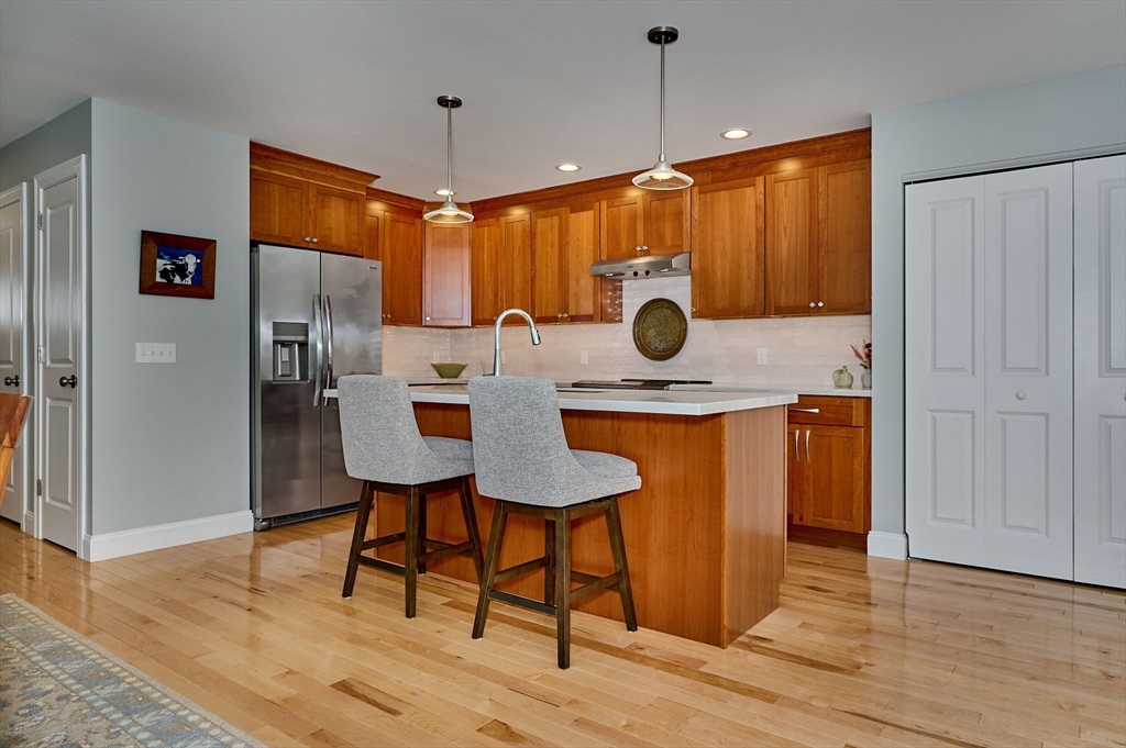 3 Conrad Circle, Unit 3 Holden, MA 01520 - Photo 4 of 41