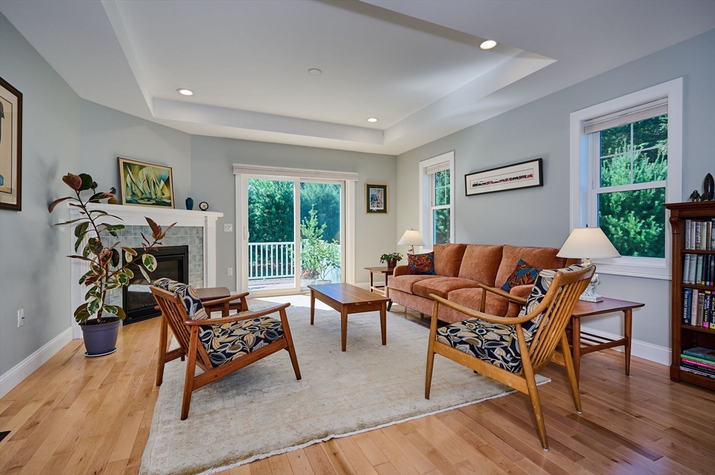 3 Conrad Circle, Unit 3 Holden, MA 01520 - Photo 10 of 41