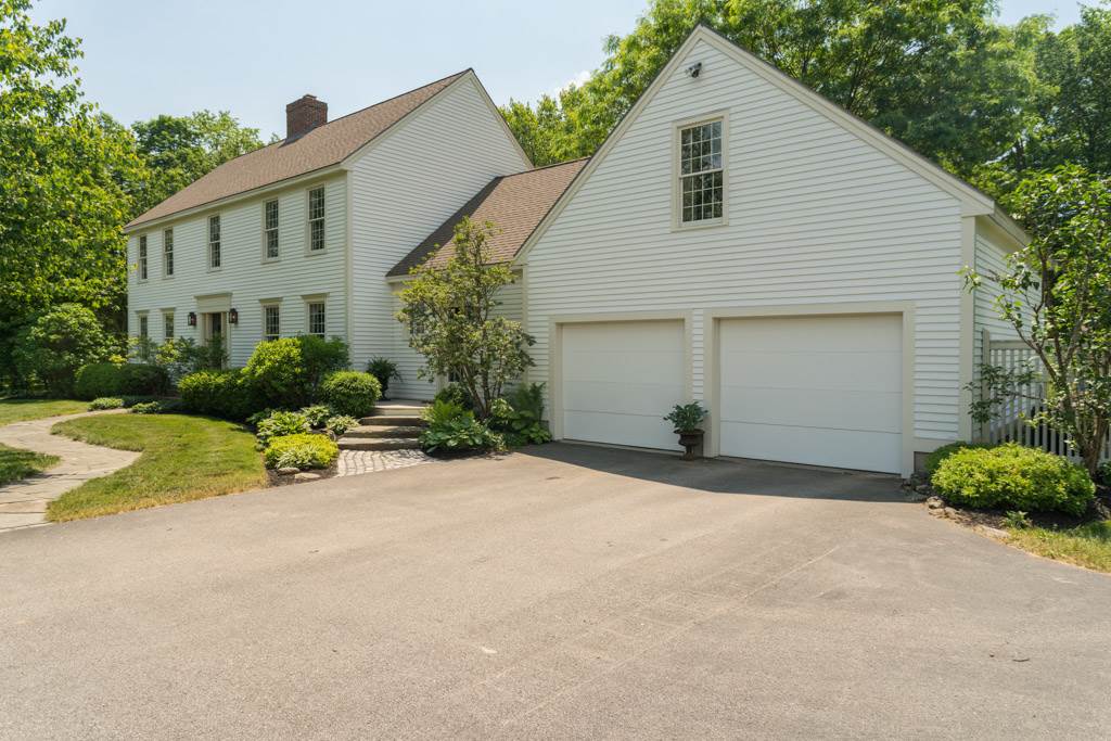 1 Sackett Road Lee, NH 03861 - Photo 3 of 38