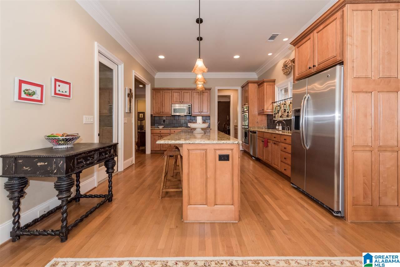 1653 Warren Lane Birmingham, AL 35243 - Photo 12 of 32