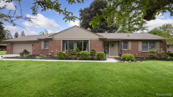 $3,350 | 4845 Keithdale Lane, Bloomfield Hills, MI 48302