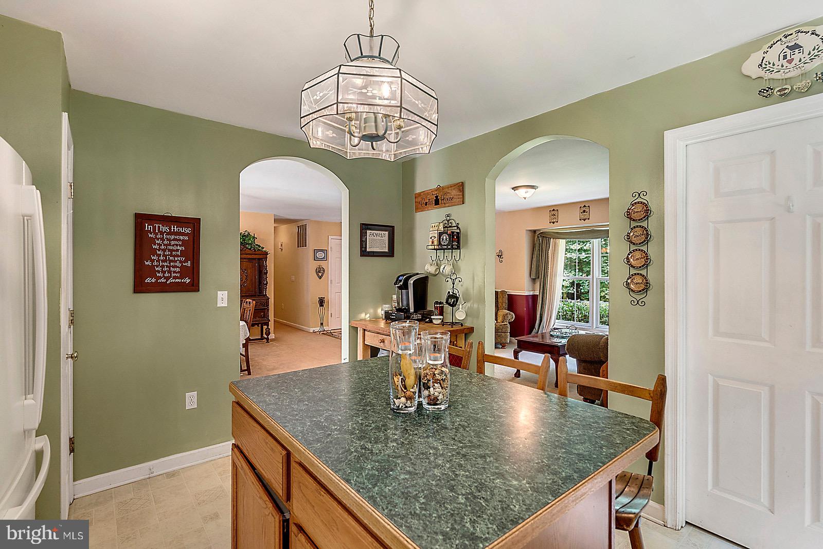 20065 Crooked Run Road Culpeper, VA 22701 - Photo 8 of 37 Kitchen open to all rooms