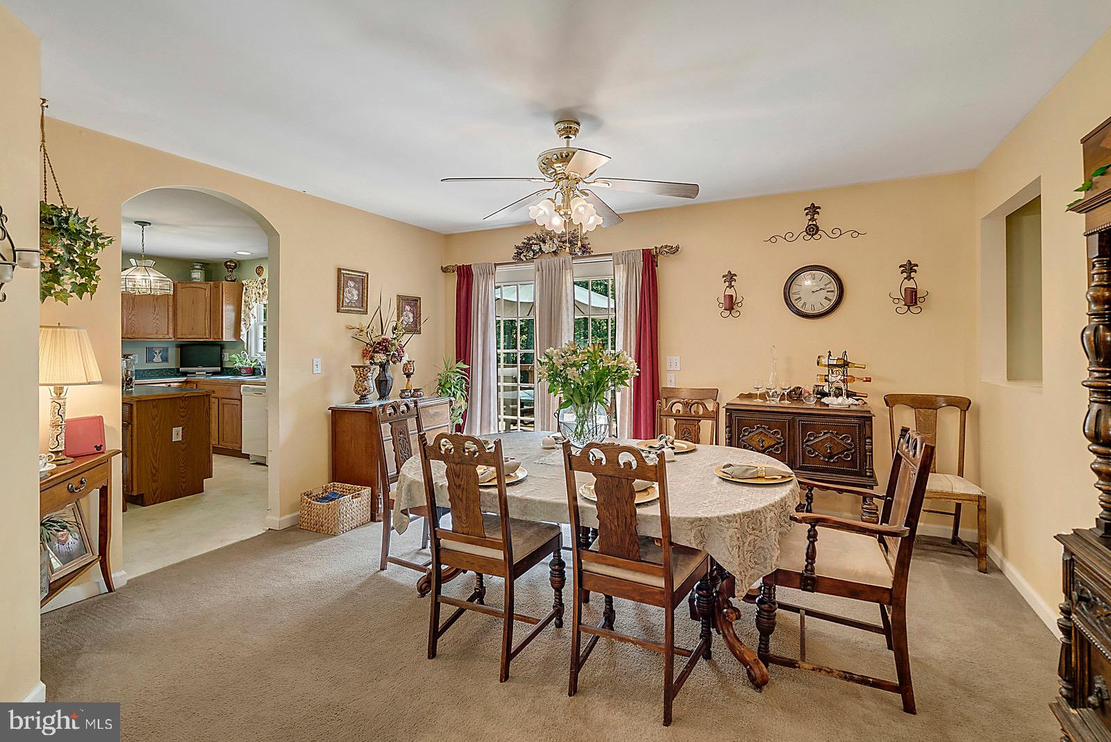 20065 Crooked Run Road Culpeper, VA 22701 - Photo 10 of 37 Dining room