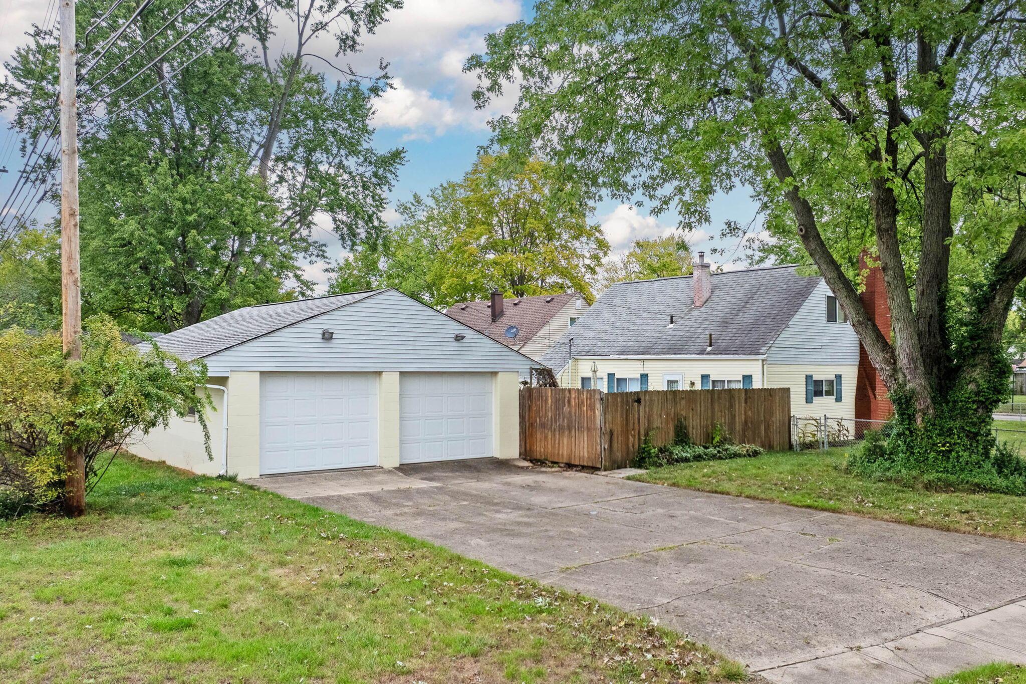 553 Beechwood Road Columbus, OH 43213 - Photo 5 of 48 20-web-or-mls-553BeechwoodRoadExt_Hommat