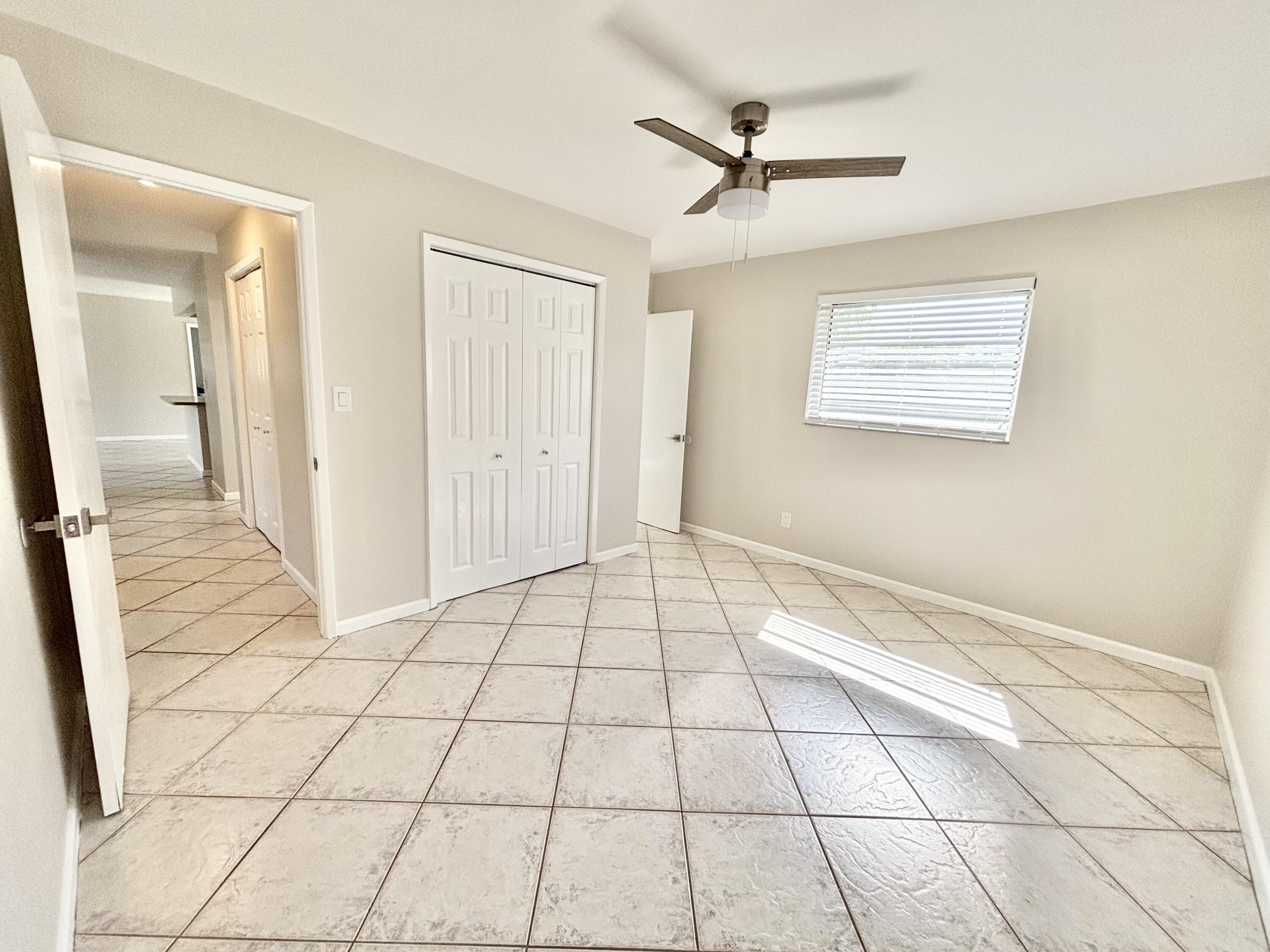 2370 Northeast 4th Avenue Boca Raton, FL 33431 - Photo 14 of 26 IMG_1408