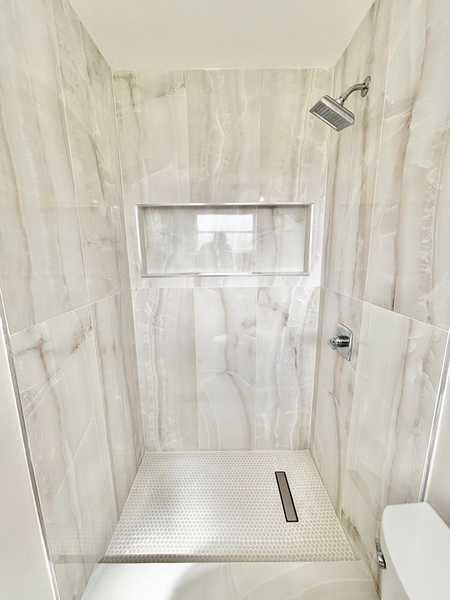 2370 Northeast 4th Avenue Boca Raton, FL 33431 - Photo 17 of 26 IMG_1375