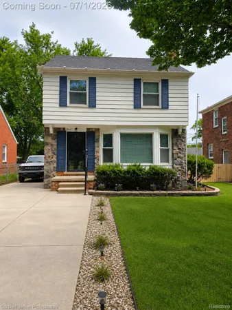 $315,000 | 1168 Vernier Road, Grosse Pointe, MI 48236