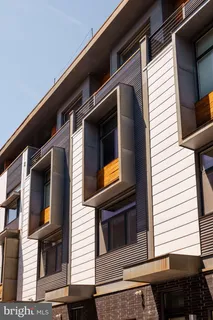 $1,160,000 | 227 West George Street, Philadelphia, PA 19123
