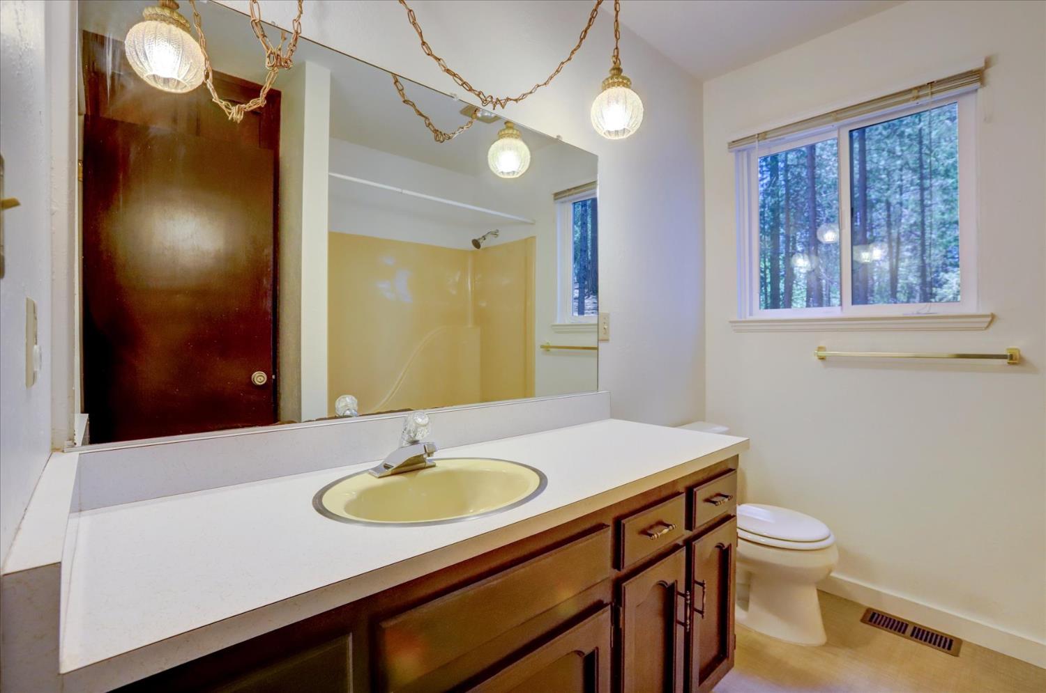 11782 Brunswick Pines Road Grass Valley, CA 95945 - Photo 25 of 70