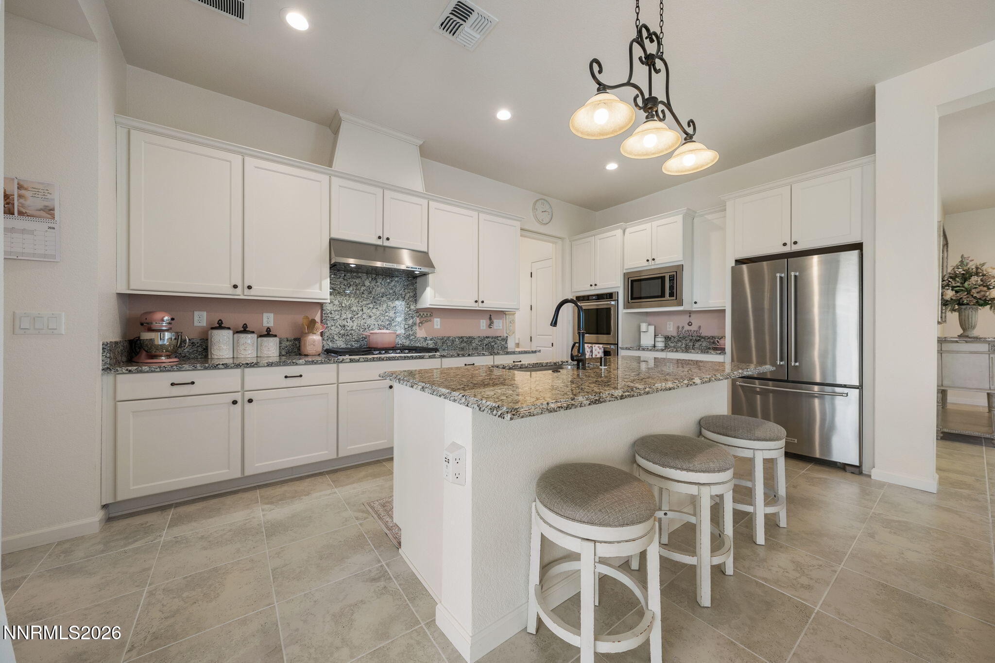 2233 Paint Horse Drive Reno, NV 89521 - Photo 9 of 55 breakfast bar/island