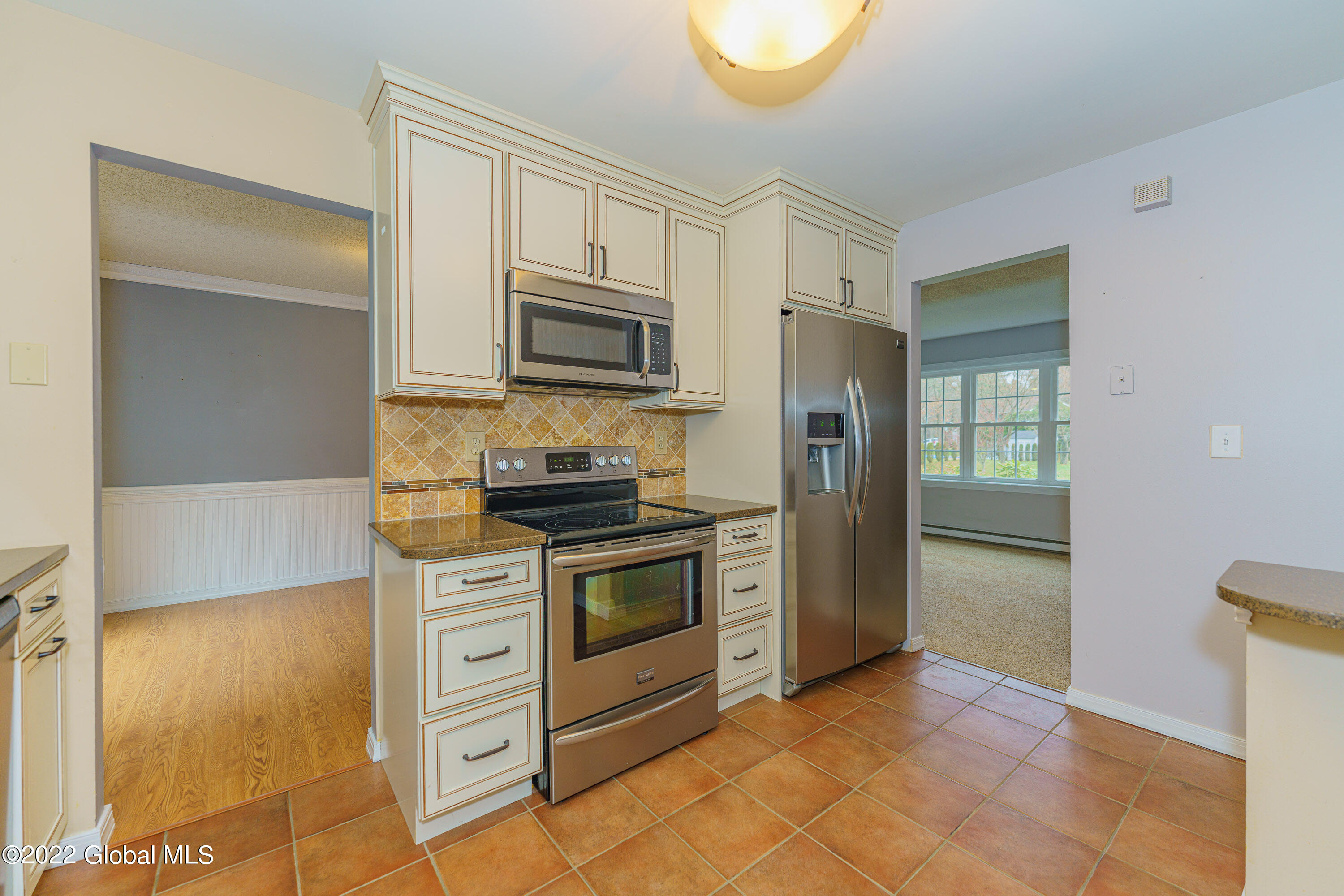 15 Rum Cherry Road Malta, NY 12020 - Photo 12 of 52 3 Kitchen 3