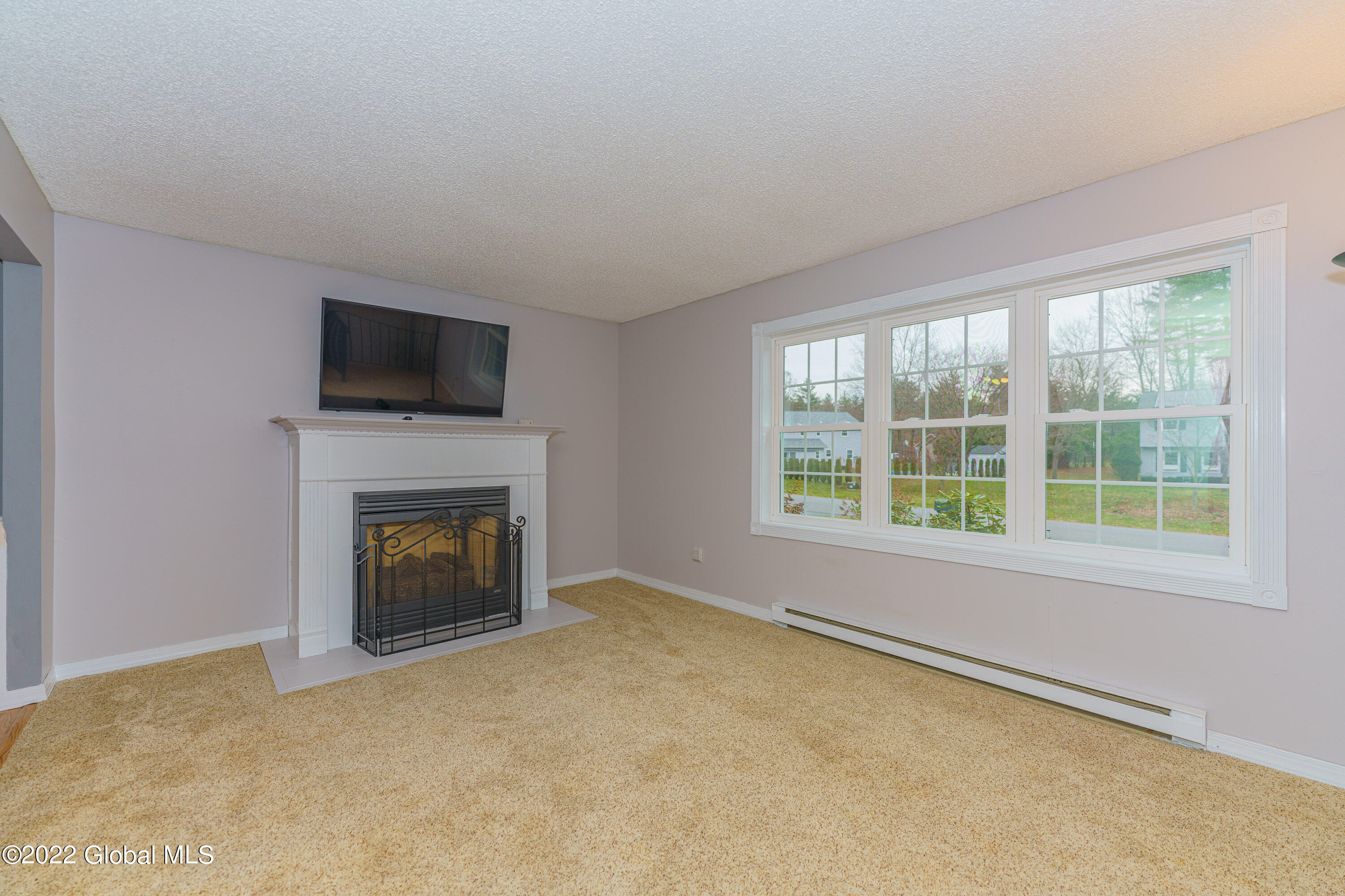 15 Rum Cherry Road Malta, NY 12020 - Photo 17 of 52 5 Livingroom 1