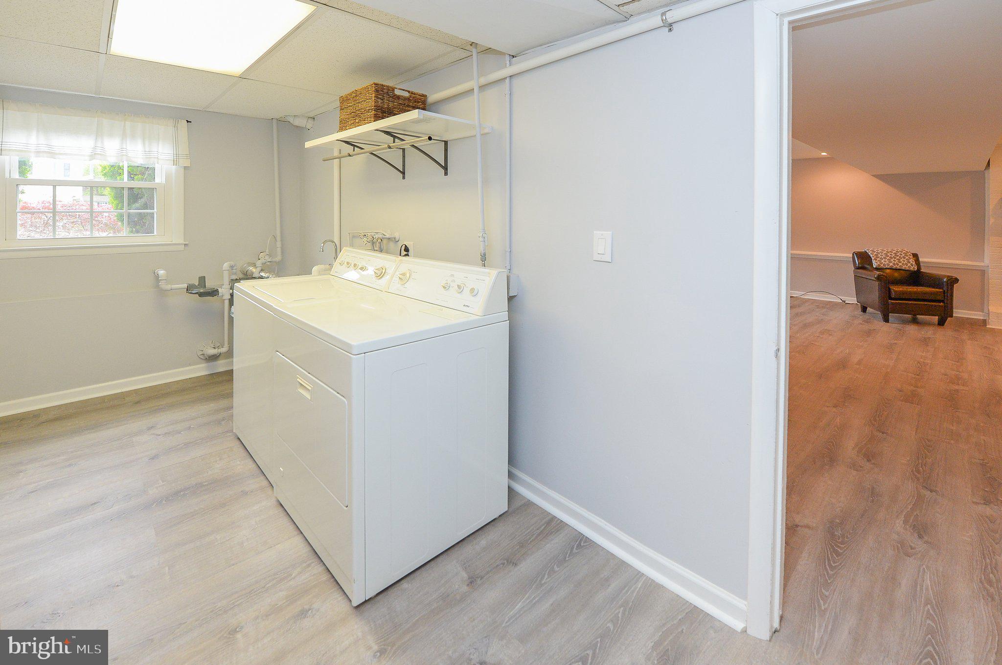 40 Red Leaf Road Moorestown, NJ 08057 - Photo 19 of 32 Laundry room