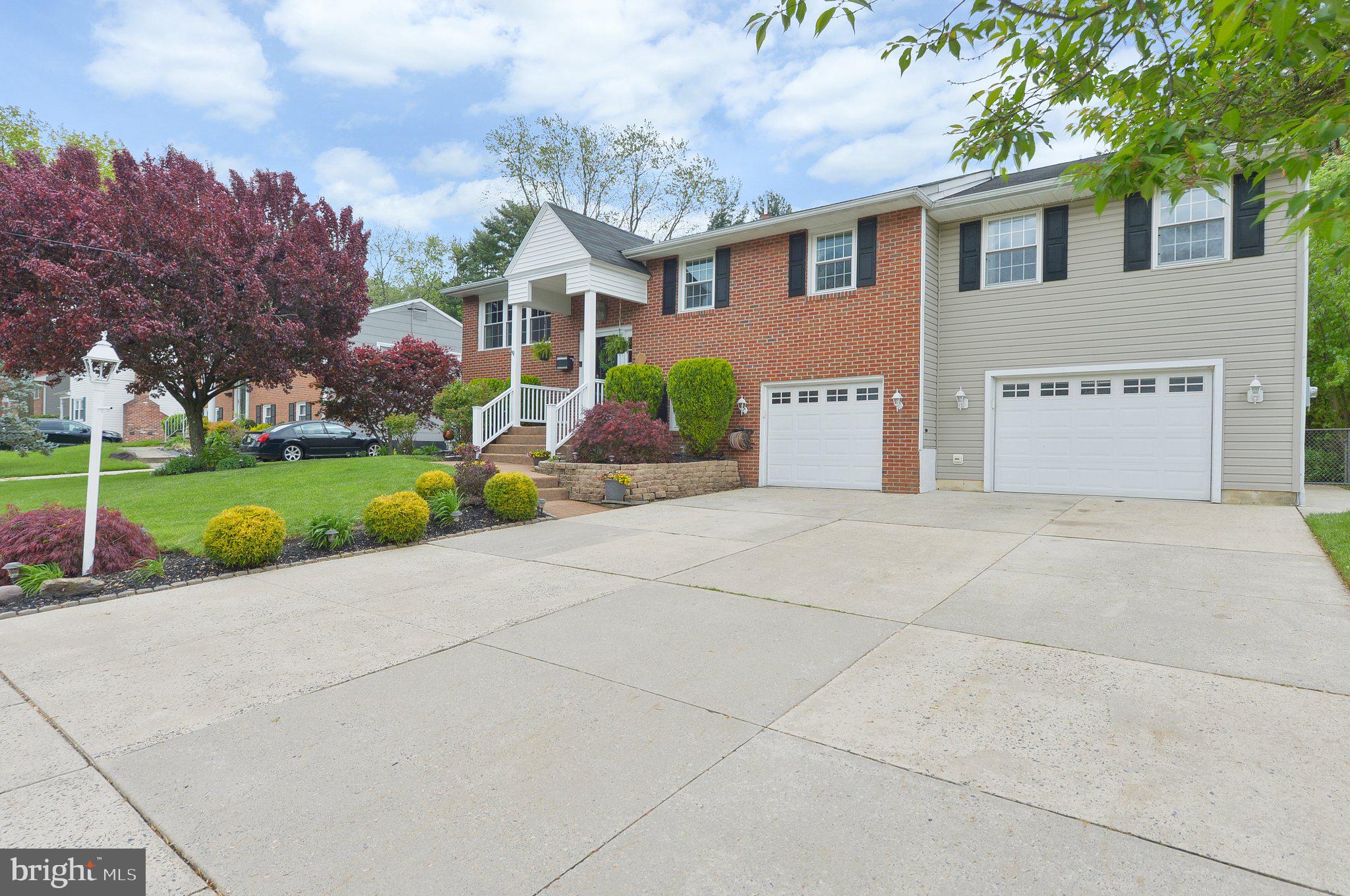 40 Red Leaf Road Moorestown, NJ 08057 - Photo 28 of 32 Plenty of off street parking