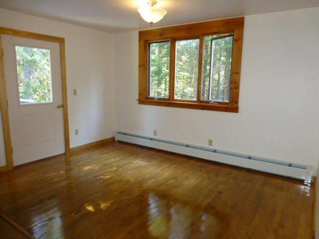 565 Toddy Pond Road Surry, ME 04684 - Photo 5 of 27 Dining area