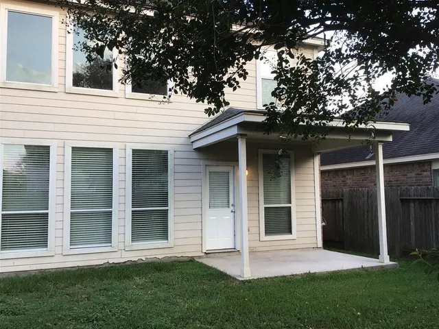 $2,225 | 2718 Lakecrest Way Drive, Katy, TX 77493
