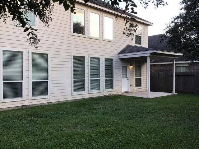$2,225 | 2718 Lakecrest Way Drive, Katy, TX 77493