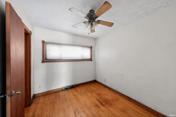 $183,996 | 4422 East 20th Court, Gary, IN 46405