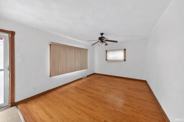 $183,996 | 4422 East 20th Court, Gary, IN 46405