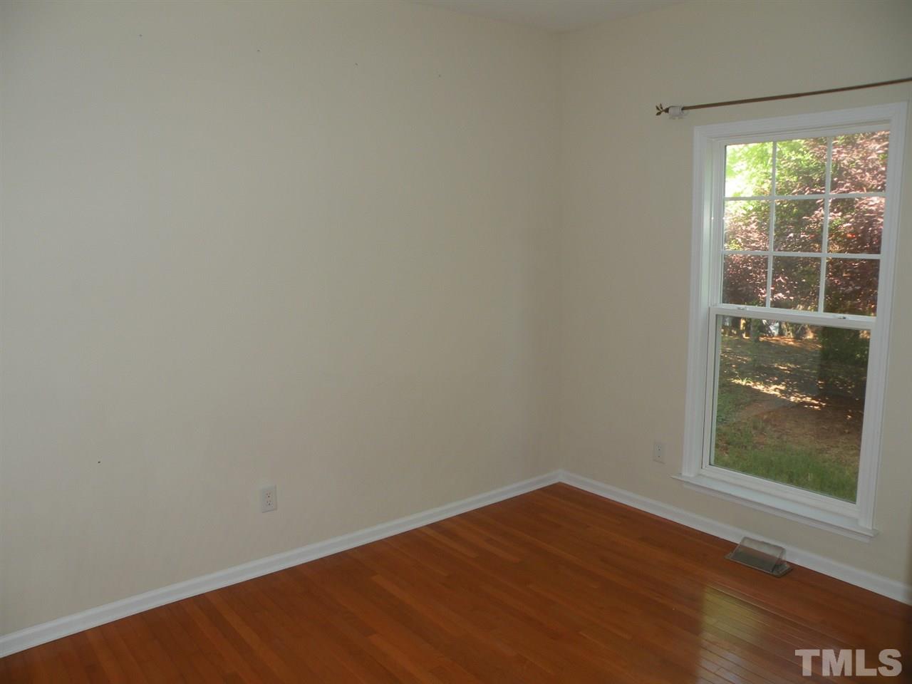 2016 Kilarney Ridge Loop Cary, NC 27511 - Photo 13 of 25 Gallery Image 13