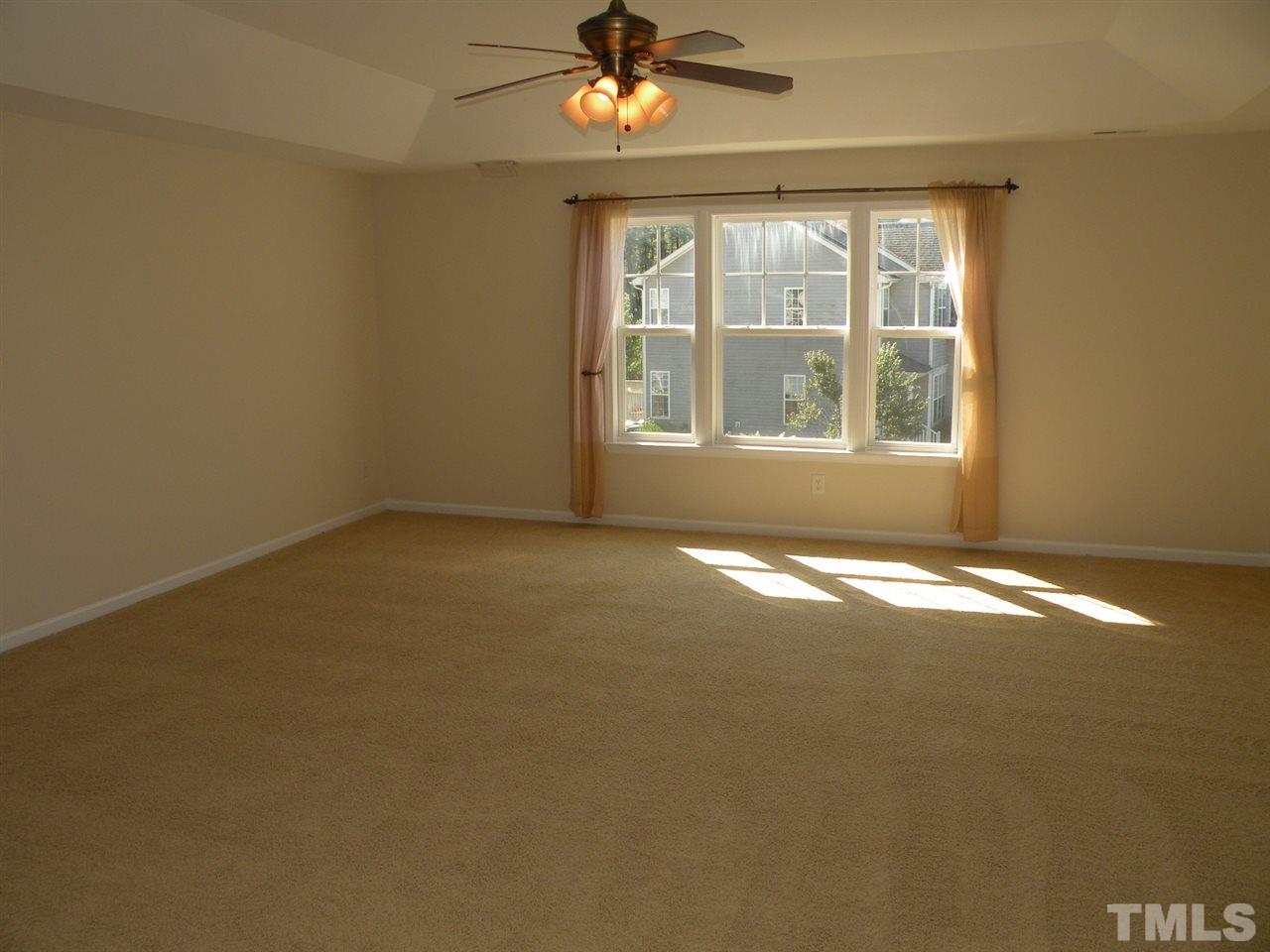 2016 Kilarney Ridge Loop Cary, NC 27511 - Photo 14 of 25 Gallery Image 14