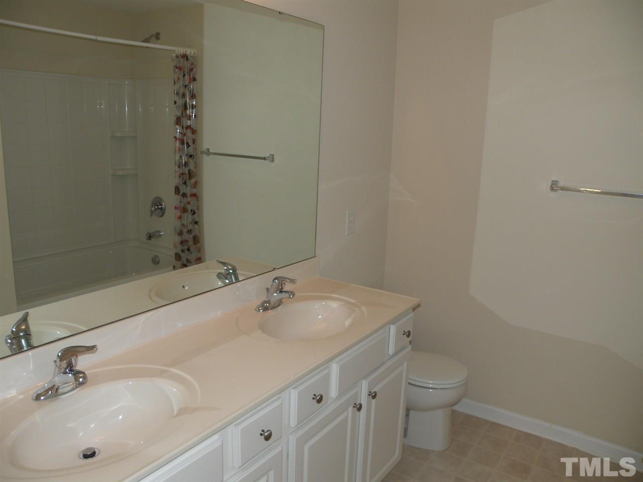 2016 Kilarney Ridge Loop Cary, NC 27511 - Photo 21 of 25 Gallery Image 21