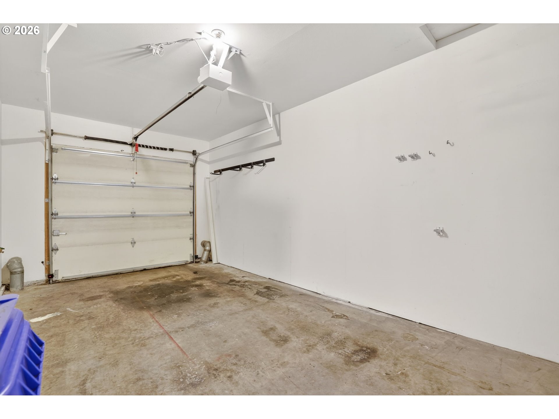 3203 Northwest Miller Road Portland, OR 97229 - Photo 40 of 48 Garage