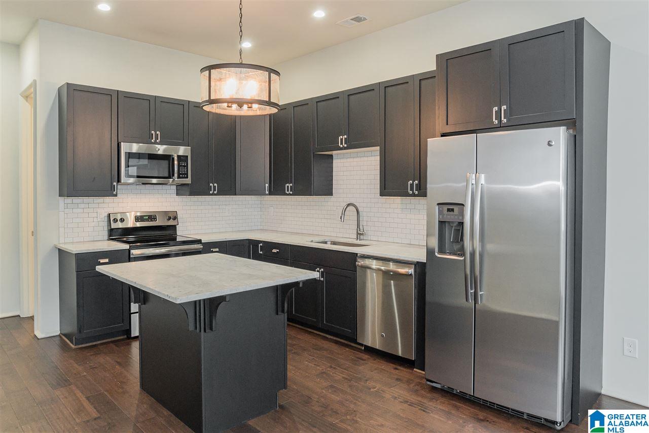 609 Rumble Avenue Birmingham, AL 35213 - Photo 6 of 24