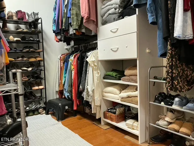 $649,000 | 28290 Highway 95, Greenback, TN 37742