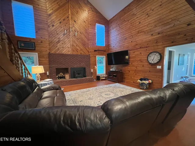 $669,000 | 28290 Highway 95, Greenback, TN 37742