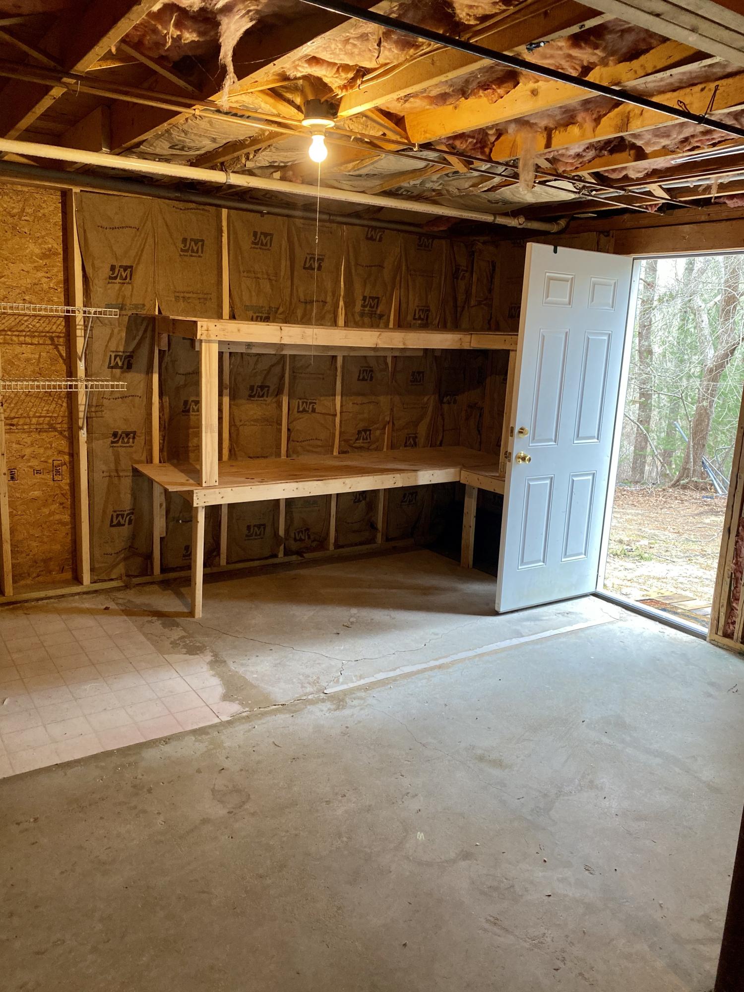 24 Cliff Road Bourne, MA 02532 - Photo 32 of 37 4111F86A-EAA3-47A0-A1EC-320AC4A5E1AE