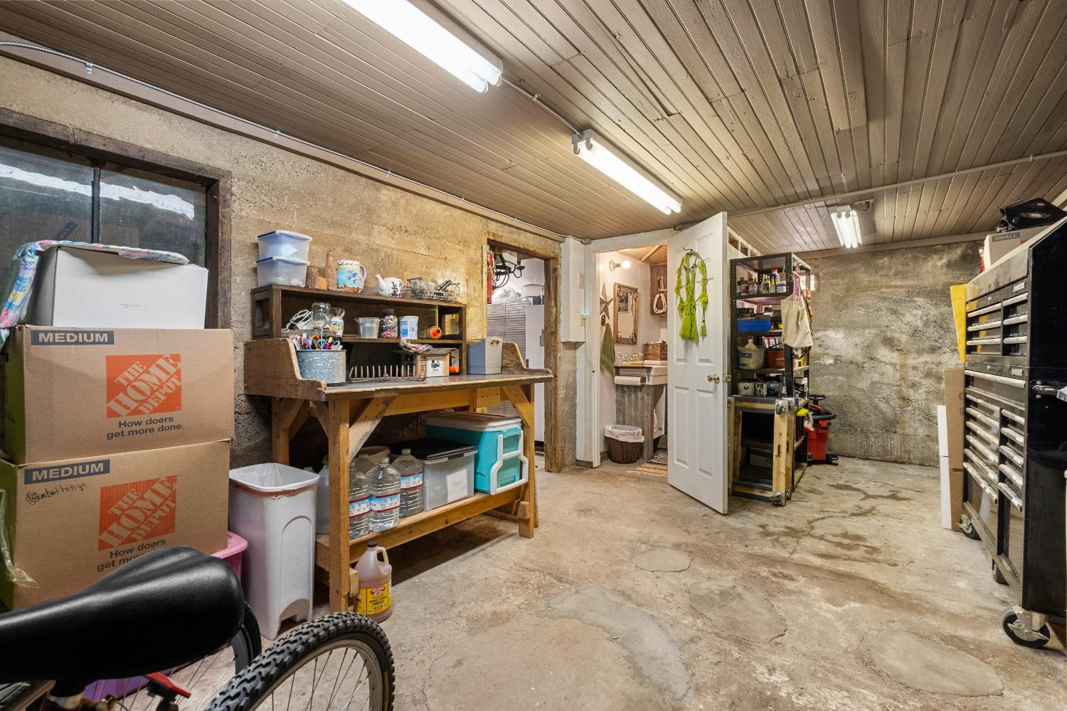 3217 Pleasant Valley Road Placerville, CA 95667 - Photo 39 of 59 Workshop garage