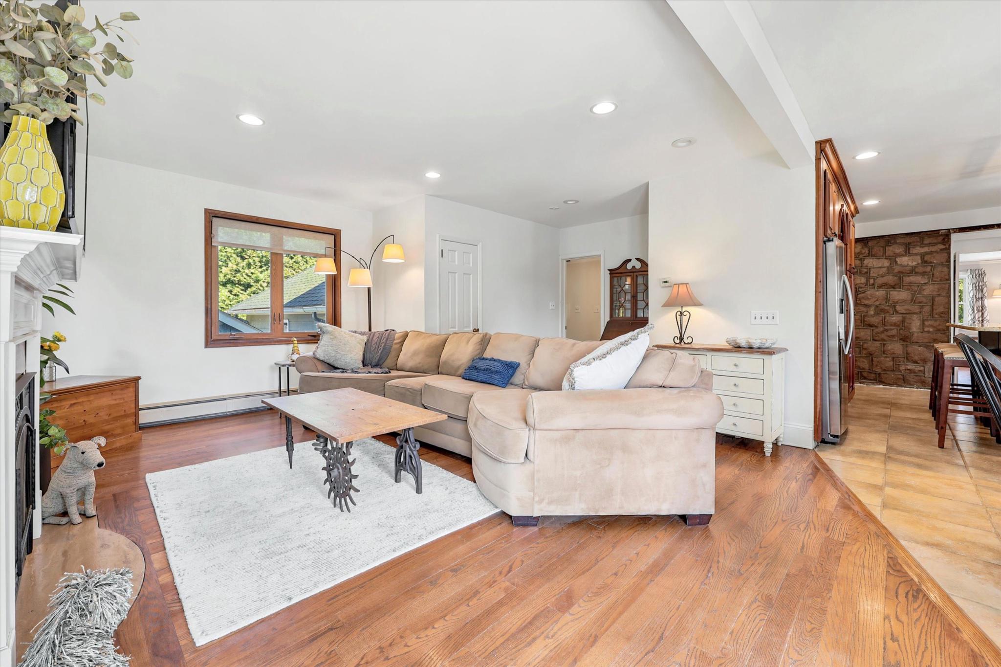 1622 Jarrettown Road Dresher, PA 19025 - Photo 22 of 61 Open concept living room